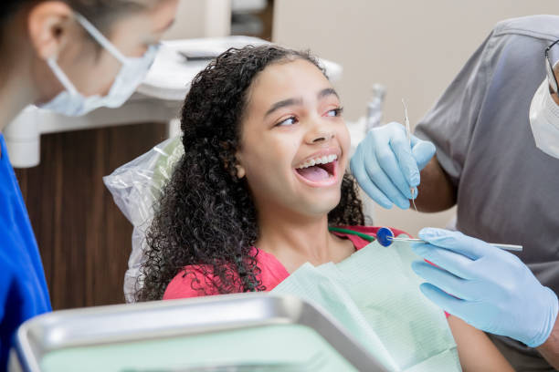 Best Cosmetic Emergency Dentistry in Ridgebury, CT