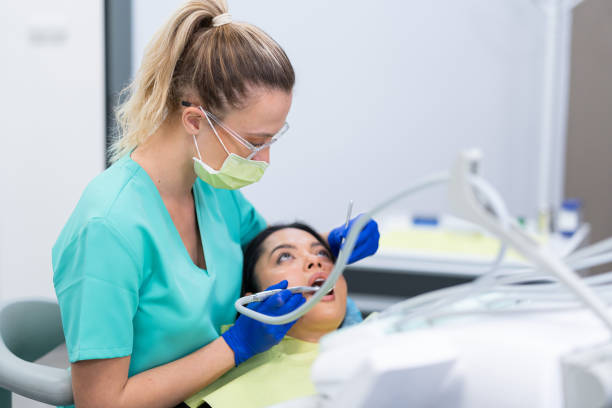 Best Emergency Tooth Extraction in Ridgebury, CT